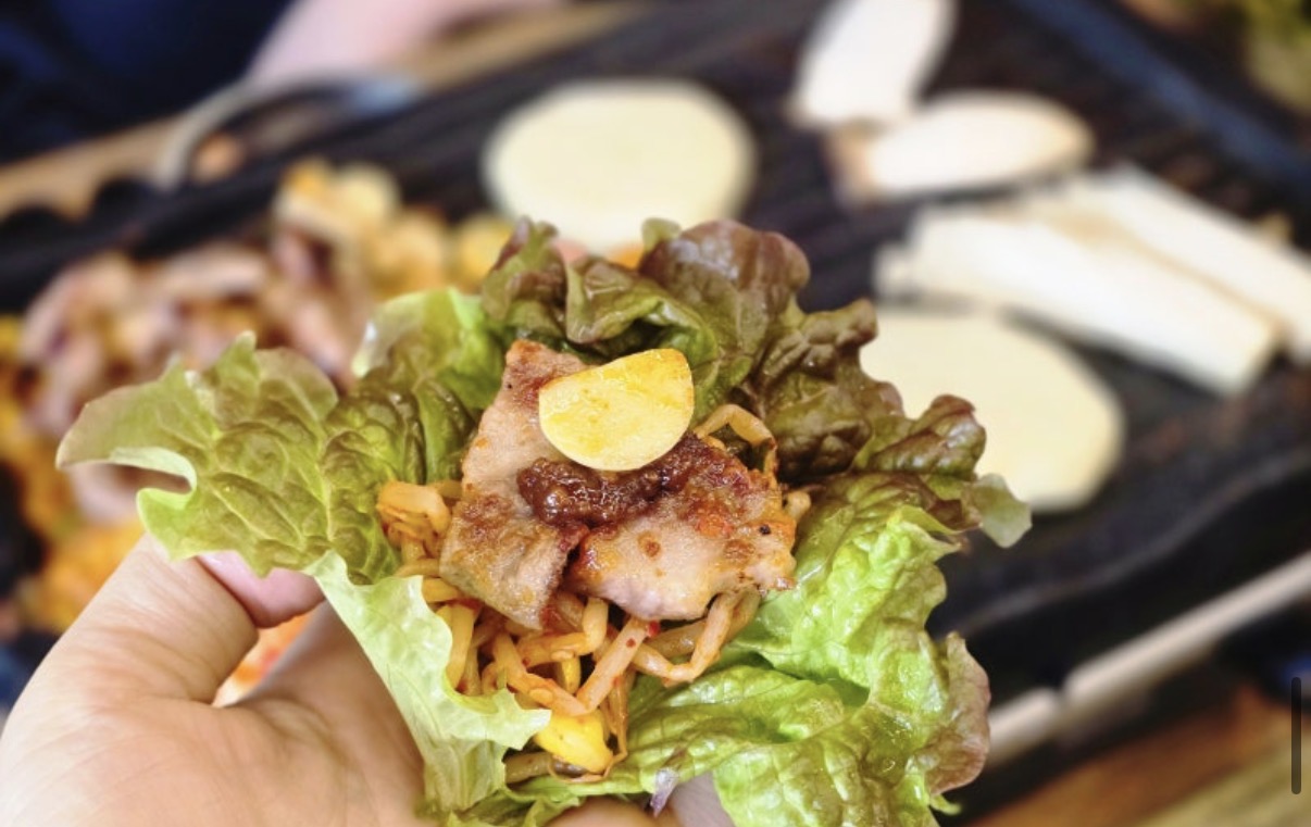 세트와 양념 메뉴 구성